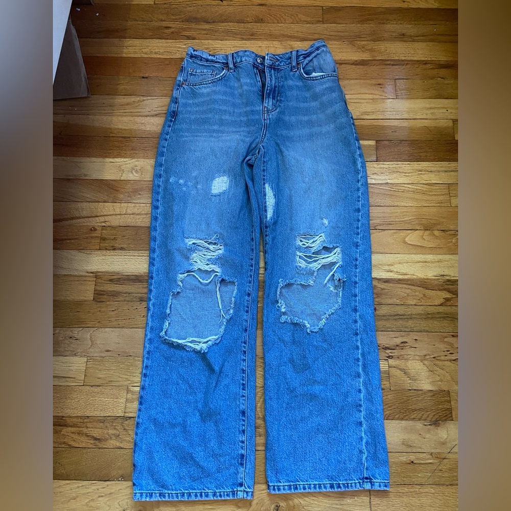 Forever 21 ripped jeans